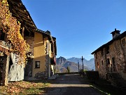 21 Il piccolo borgo di Padronecco (545 m)